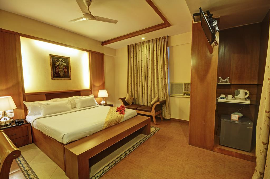 Hotel Roopa Mysore Exterior photo